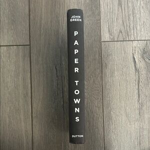 Paper Towns by John Green Hardcover